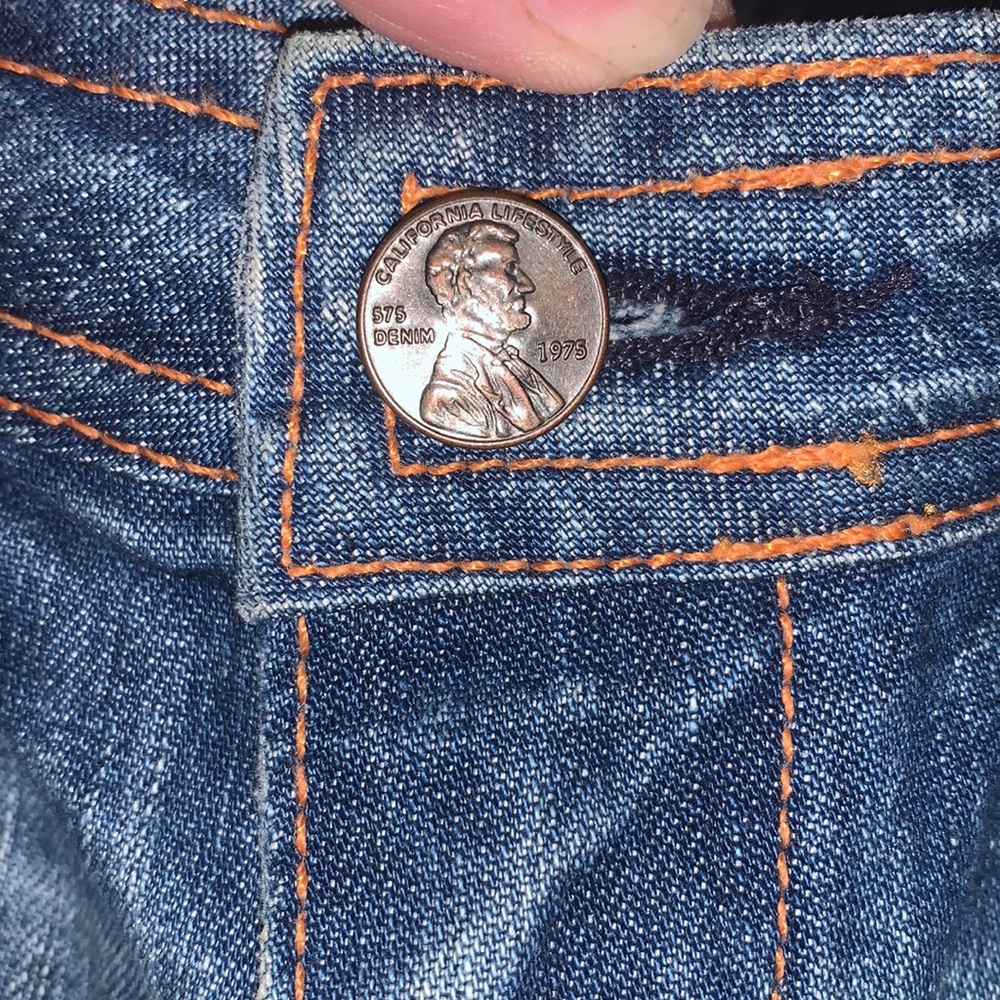 575 Boot cut jeans, super cute jeans (my favorite jeans) I don’t want to sell :( - Picture 7 of 8
